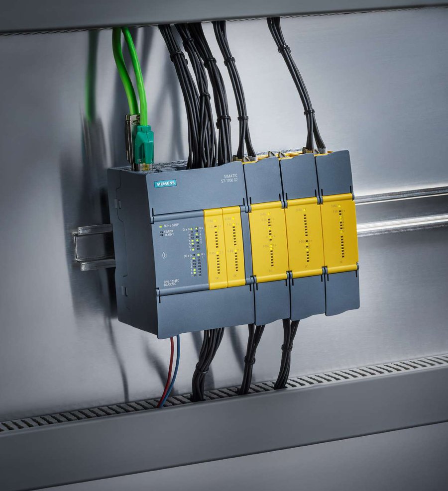 Siemens SIMATIC S7-1200 CPU 1212 FC G2 PLC (8 DI / 8 DO · DC/DC/Röle)